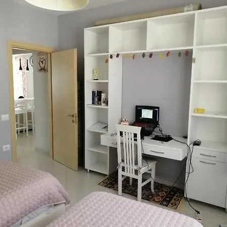 Regina Sea View 2+1 * Vlorë
